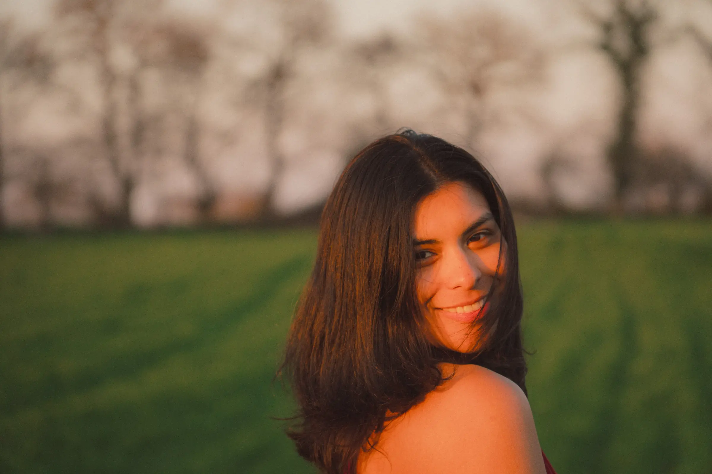 Jazmín, final portrait, restrained smile