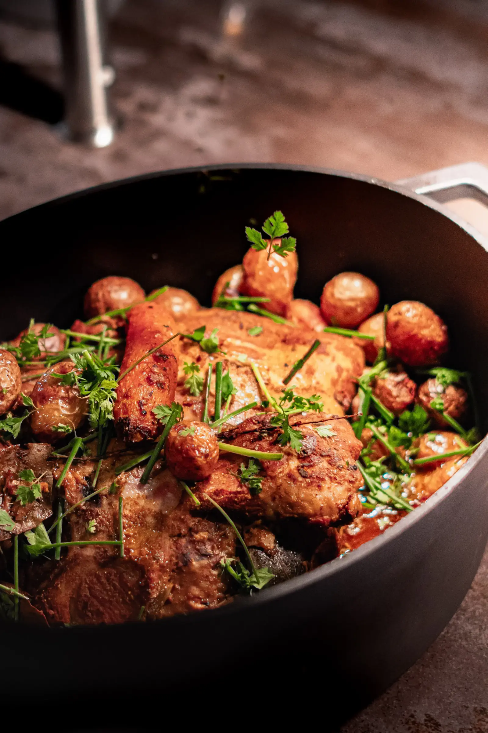 Le Marius, équipe en cuisine concentrée